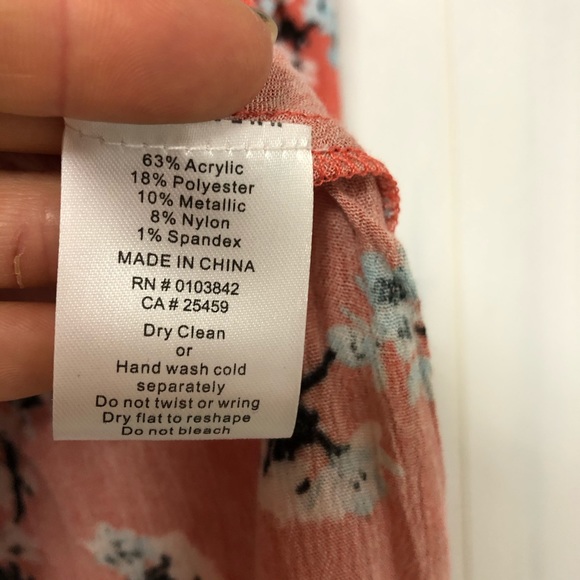 Jack by BB Dakota Floral Bell Sleeve Blouse NWT - Picture 5 of 7